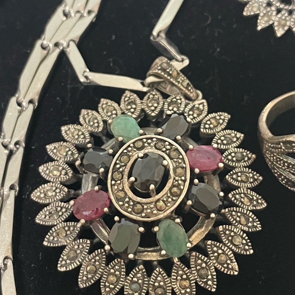 Vintage 925 Jewelry Set - Picture 2 of 16